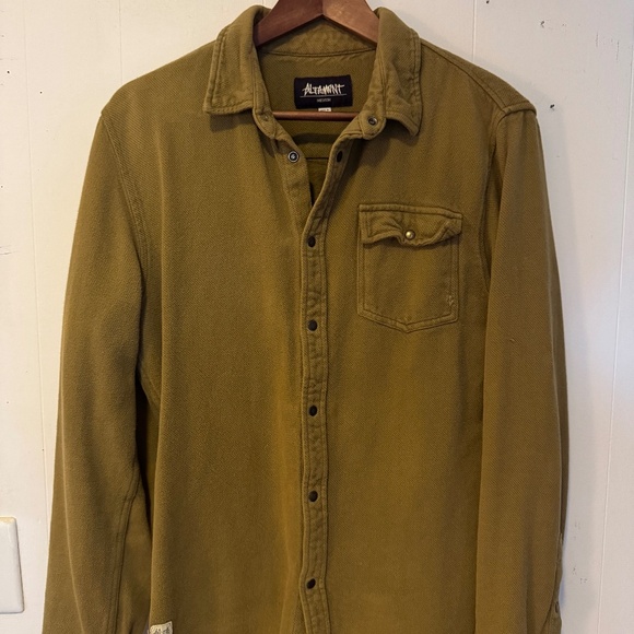 Altamont snap button - Picture 1 of 3